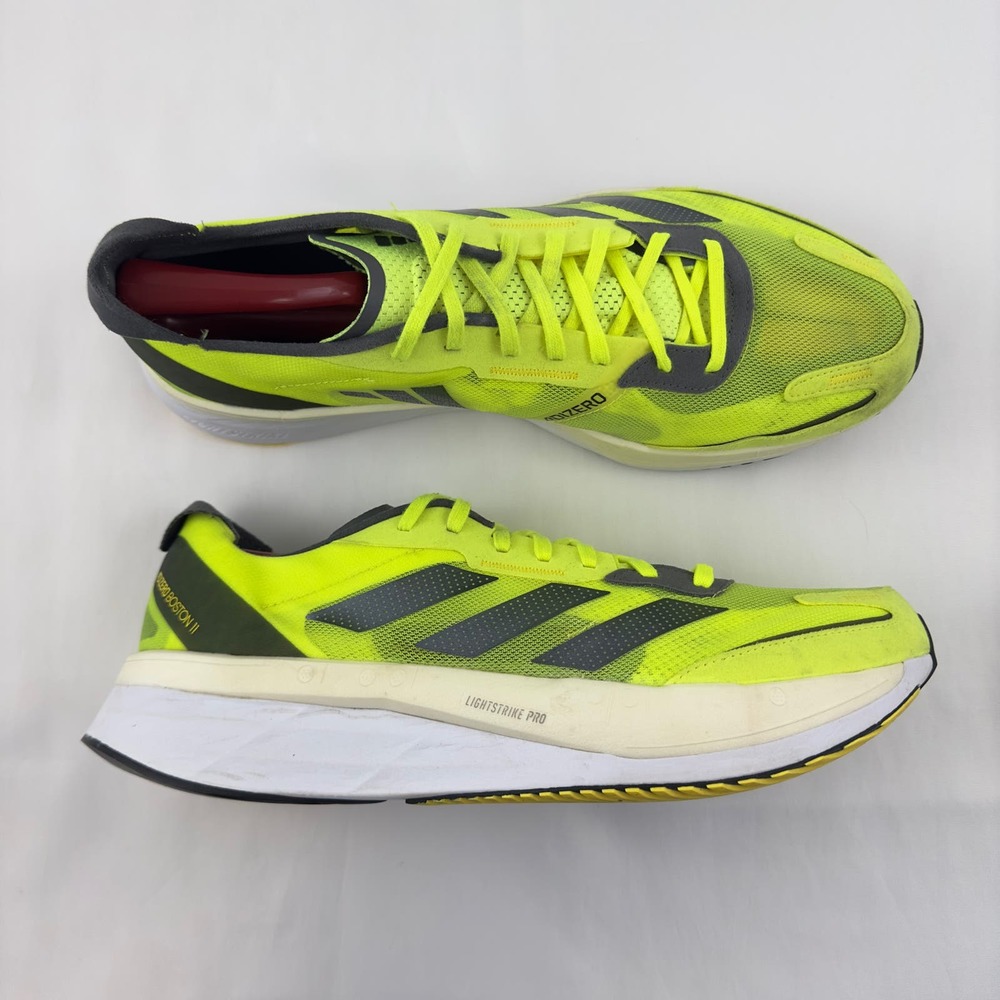 Adidas Boston 11 Men's Yellow Running Shoes - Picture 4 of 8